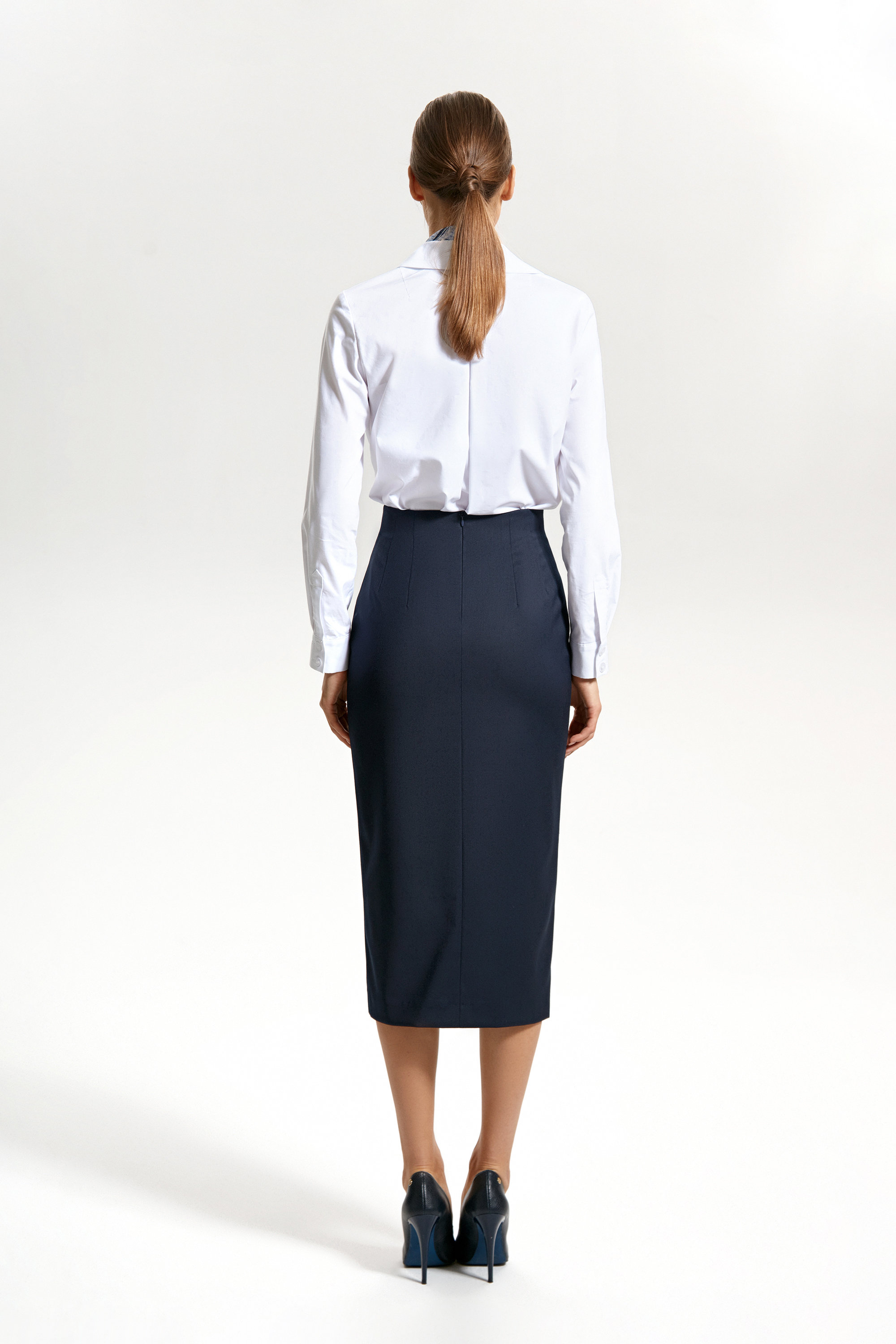 G384/3, G383/8, K026